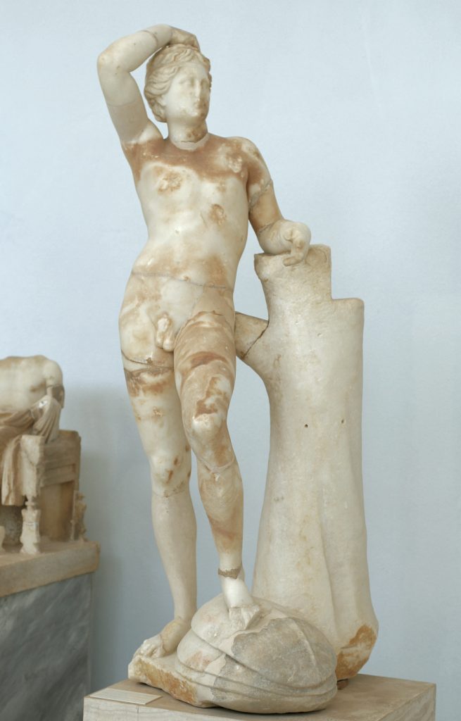 Statue_Apollo_Galata_Shield_2._BC_Museum_Delos_A4124_0502281