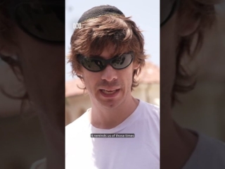 Praying with the black cubes