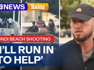 Civilian steps in with police during Bondi Beach shooting