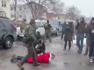 Fake pepper spray on movie set