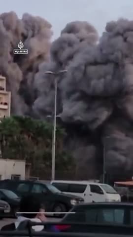 Crowds gather in Beirut to film controlled demolition