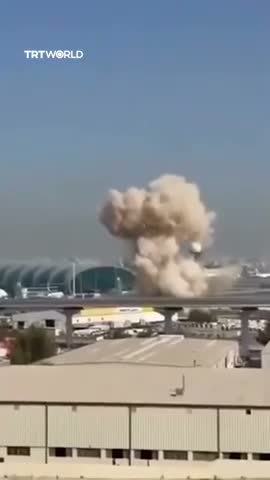 Explosions at Dubai airport look staged AF