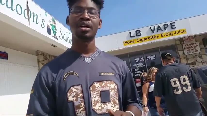 Visiting Vegas hoaxer fundraiser